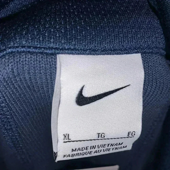 Nike 1/4 quarter zip pullover jacket - Picture 2 of 3